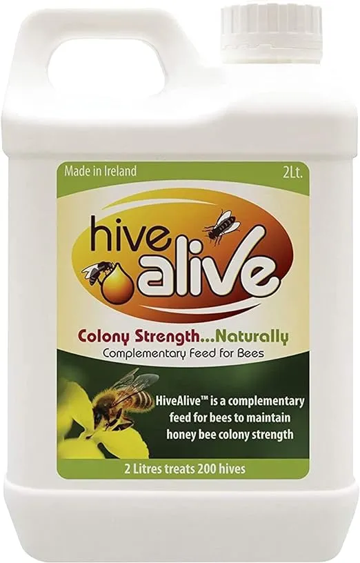 HIVE ALIVE Bee Food Supplement - Natural Honey Bee Liquid Feed Enhancer - Organic Beekeeping Autumn Spring Feeding - Lower Winter Mortality, Improve Colony Health, Honey Production (2L, 200 Hives)
